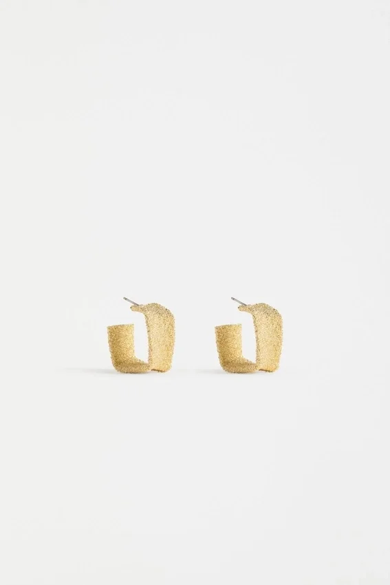 Detta Hoop Earring Detta Hoop Earring
