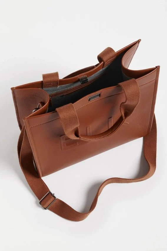 Eila Tote Eila Tote