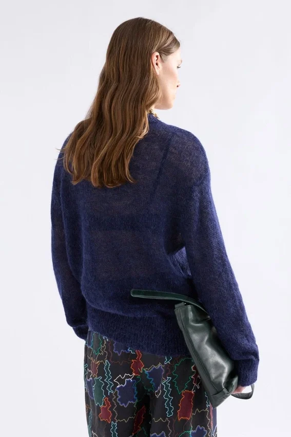 Fjer Sweater Bright Navy Fjer Sweater Bright Navy