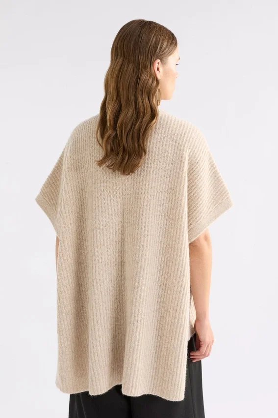 Kaanto Poncho Kaanto Poncho