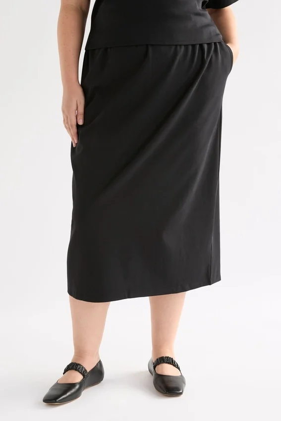 Mana Skirt Mana Skirt