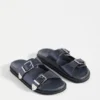 Spenne Sandal